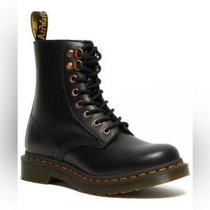 Doc Martens 1460 Pascal black rose gold
